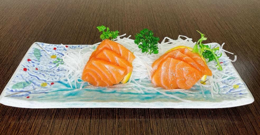 №238 SHASIMI SALMÓN(6ud)