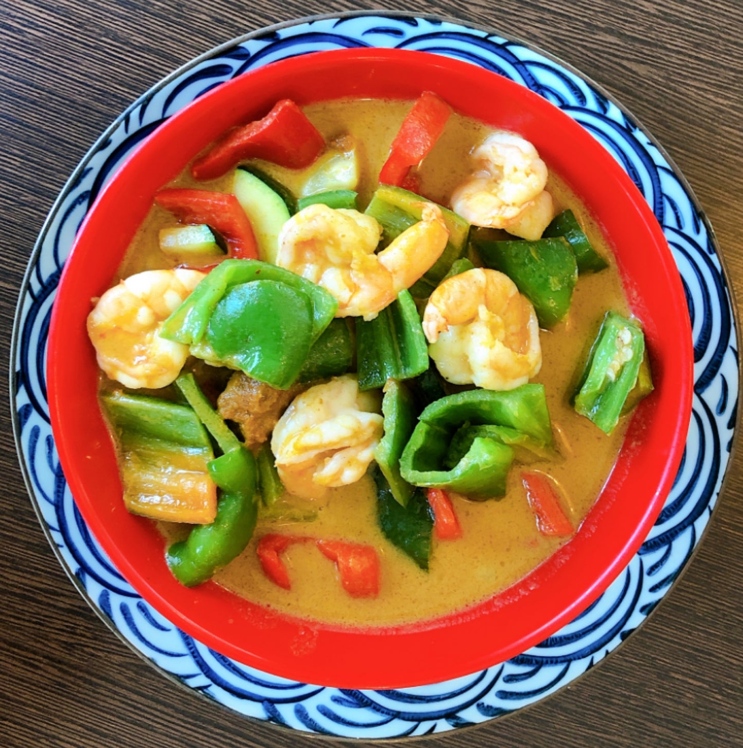 №96 GAMBAS THAI CURRY 🌶